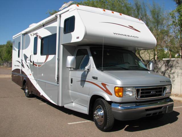2006 Winnebago Minnie